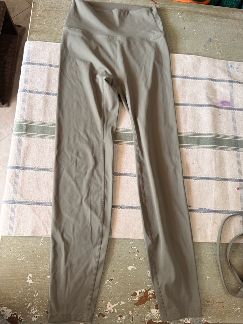 Light Olive Active Leggings